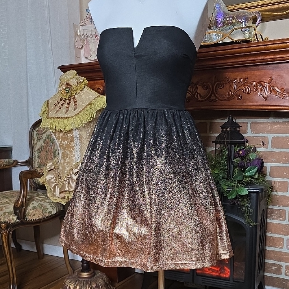NWT Strapless Metallic Party Dress from Love Culture SM Black&Rose Gold